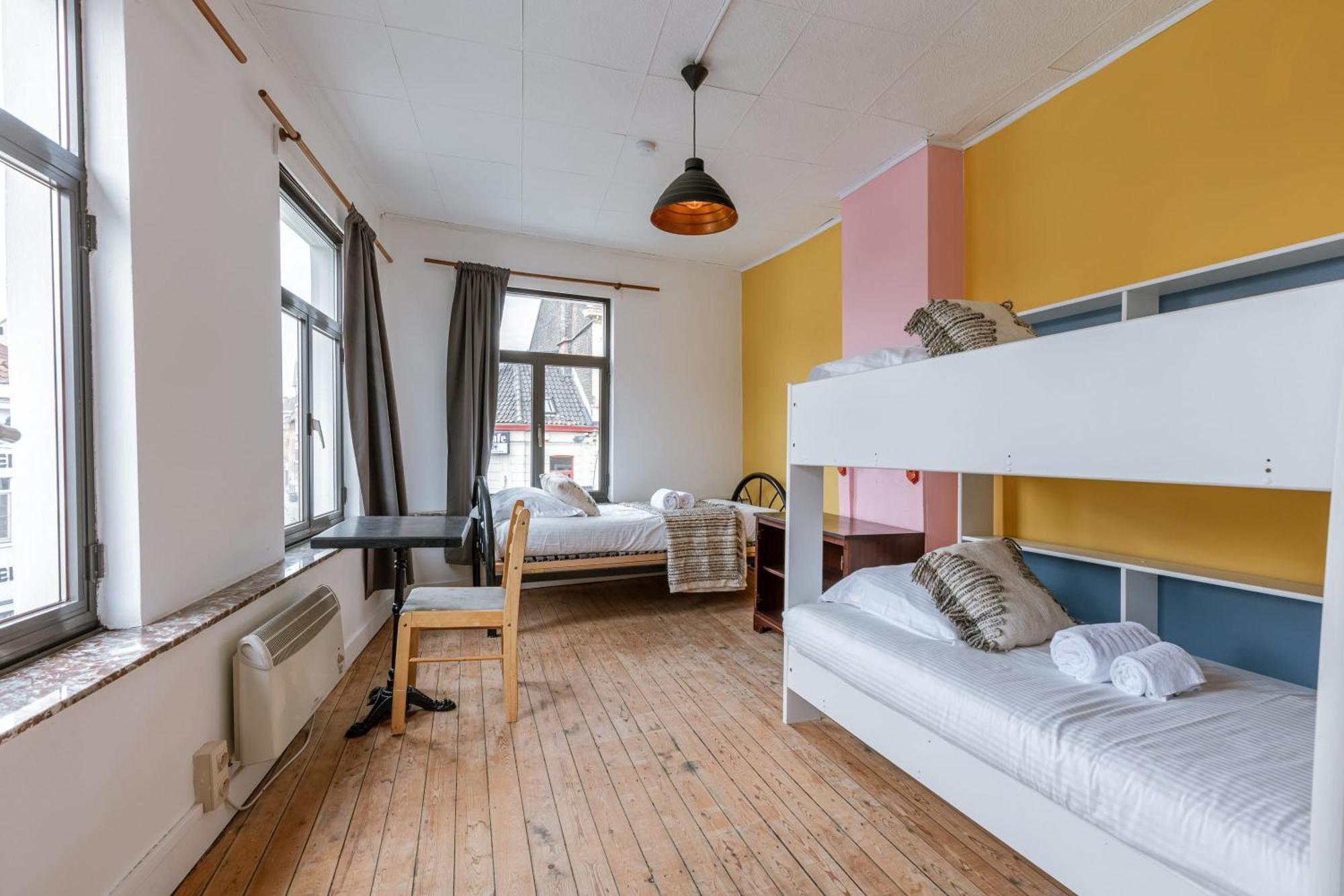 Huswell - Spacious Center House In Appartement Gent